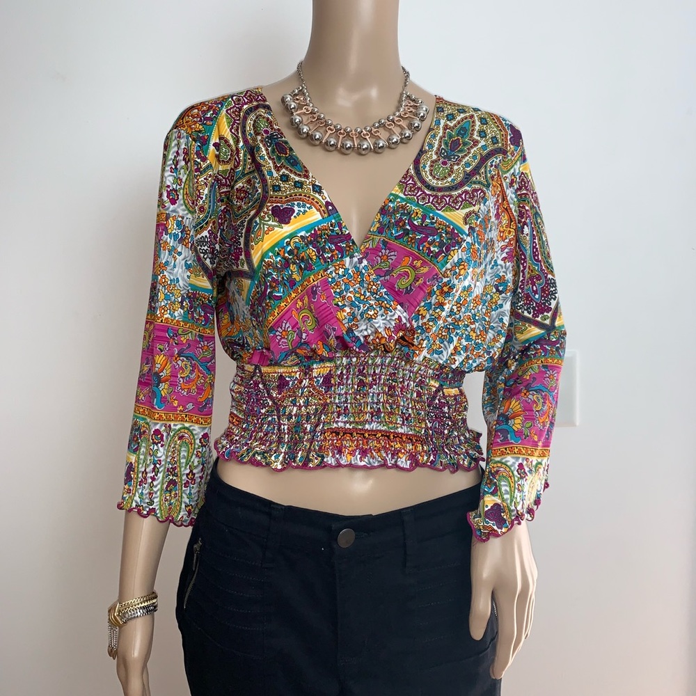 🌸4/$35 Funkadelic Multi Color Top🌸